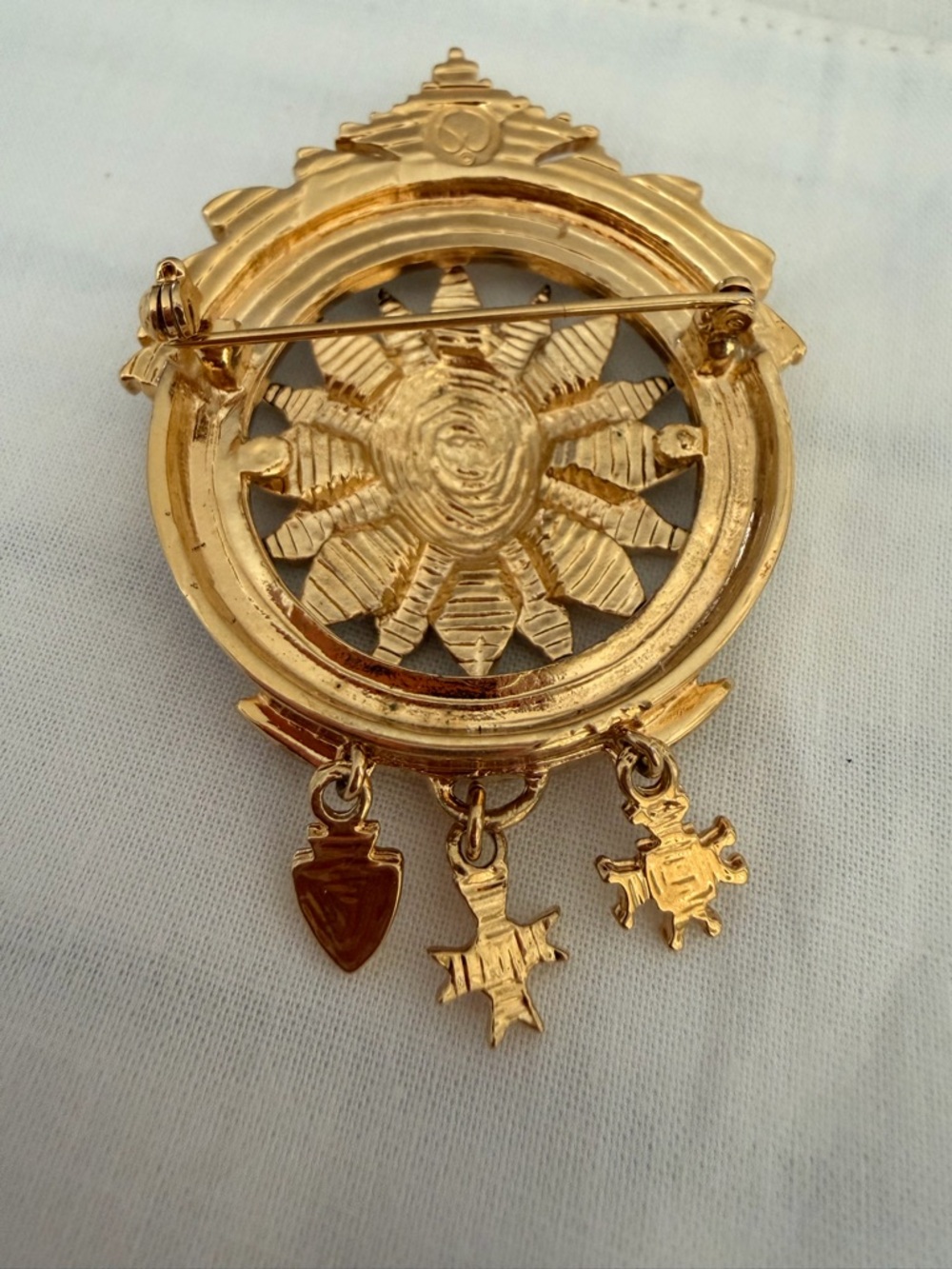 St. John Gold and Black Heraldic Shield Brooch with Dangles - Picture 4 of 5
